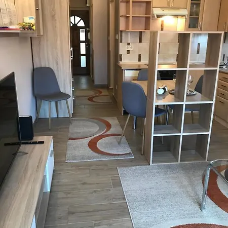 Appartement Dóm Square-centrum-free Parking *